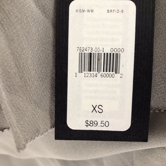 NWT Banana Republic Grey Silk Blouse  Sz. XS - Picture 10 of 10